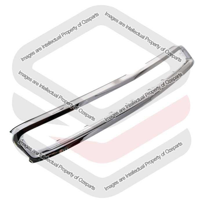 Grille Mould Upper AM (Chrome)