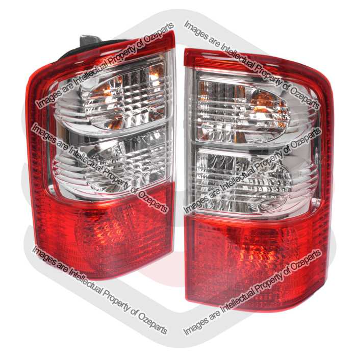 Tail Light AM (3 Globe Type) (SET LH+RH)