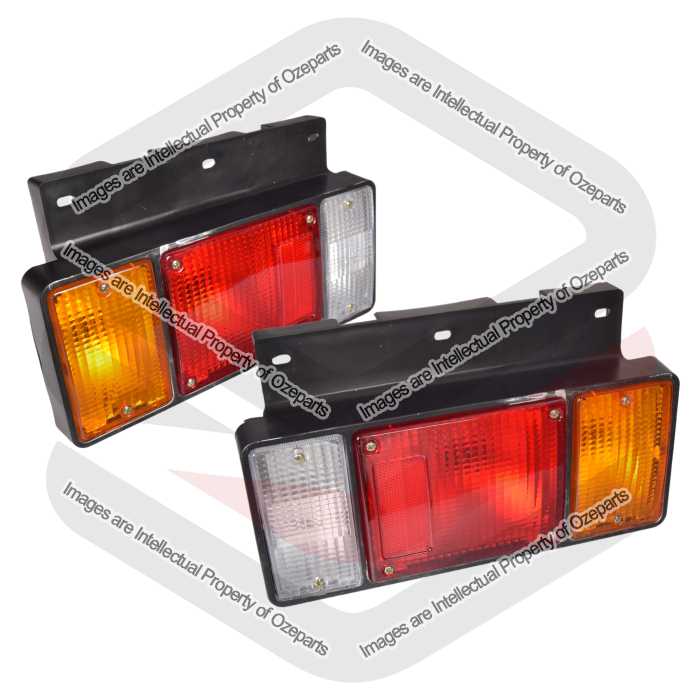 Pair LH+RH Tail Light Rear Lamp For Isuzu N Series Truck NPR NHR NKR 1985~On