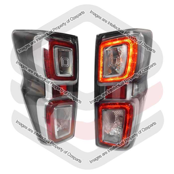 Pair LH+RH Tail Light Rear Lamp LED Silver For Isuzu DMax D-Max RG Ute 2020~2024