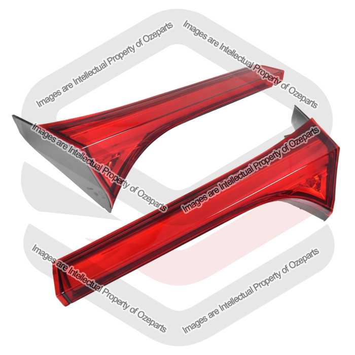 Rear Garnish AM (LED) (SET LH+RH)